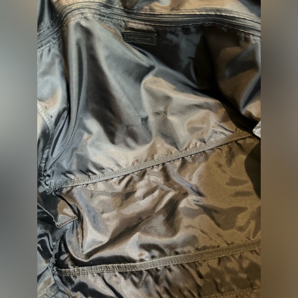 Burberry Golf Brown Nylon Duffle Bag with Nova Check Accents - Picture 9 of 11